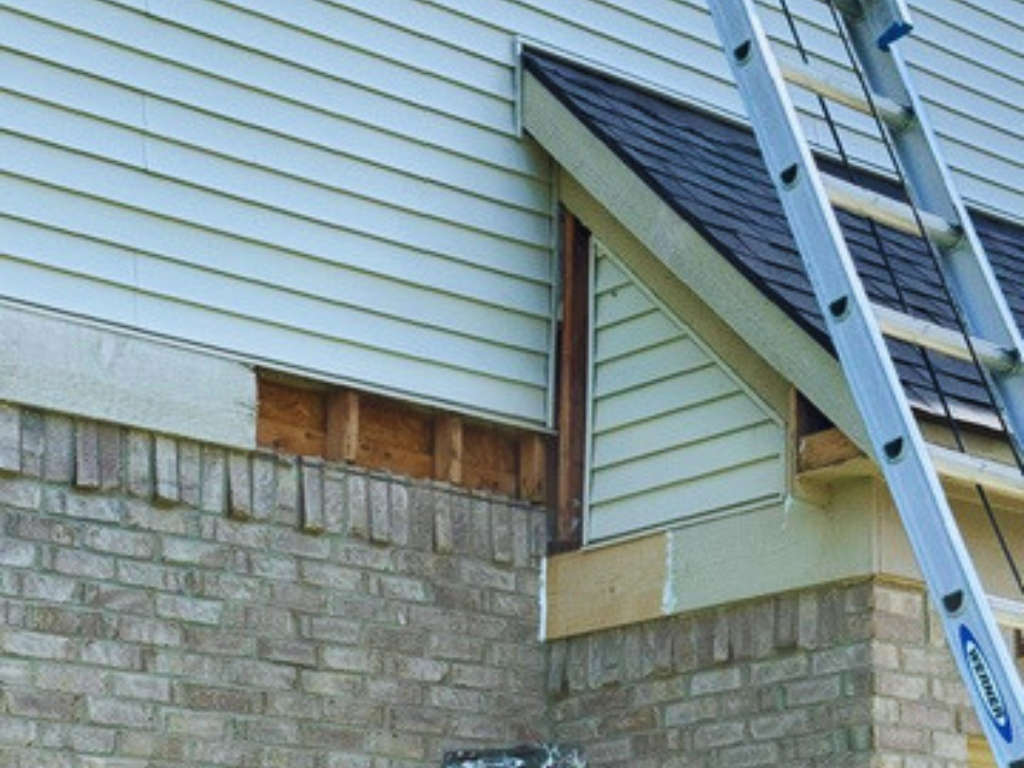 siding repair in michigan