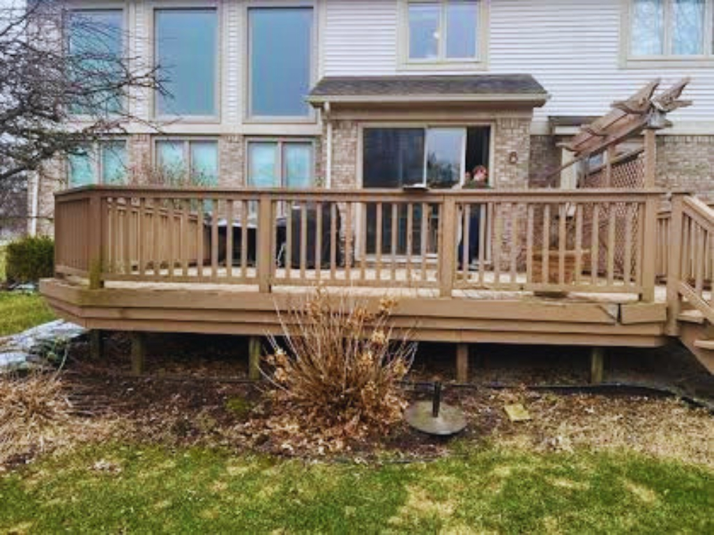 Custom deck work in Michigan - completed construction project